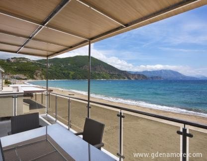 Lighthouse, , private accommodation in city Jaz, Montenegro - delux apartman 